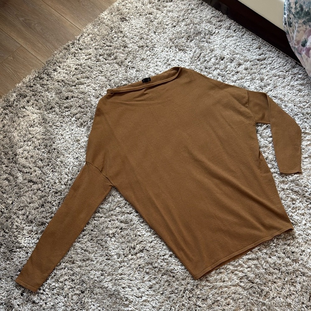 Brown Crewneck dress with Long Sleeves